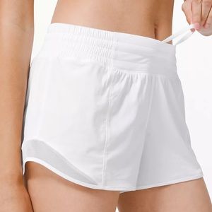 Lululemon Hotty Hot Shorts in White